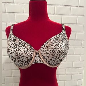 Women brassiere /size 38D